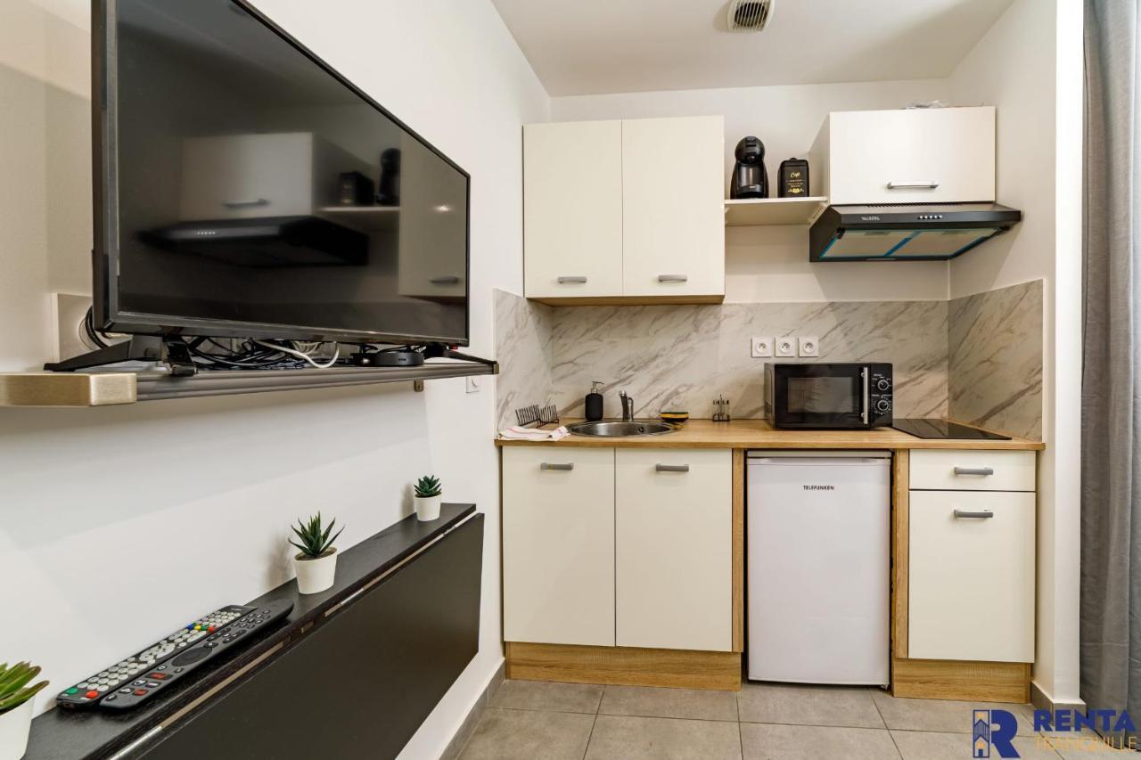 Le Vauban Wifi 2 Peoples Apartment Ница Екстериор снимка